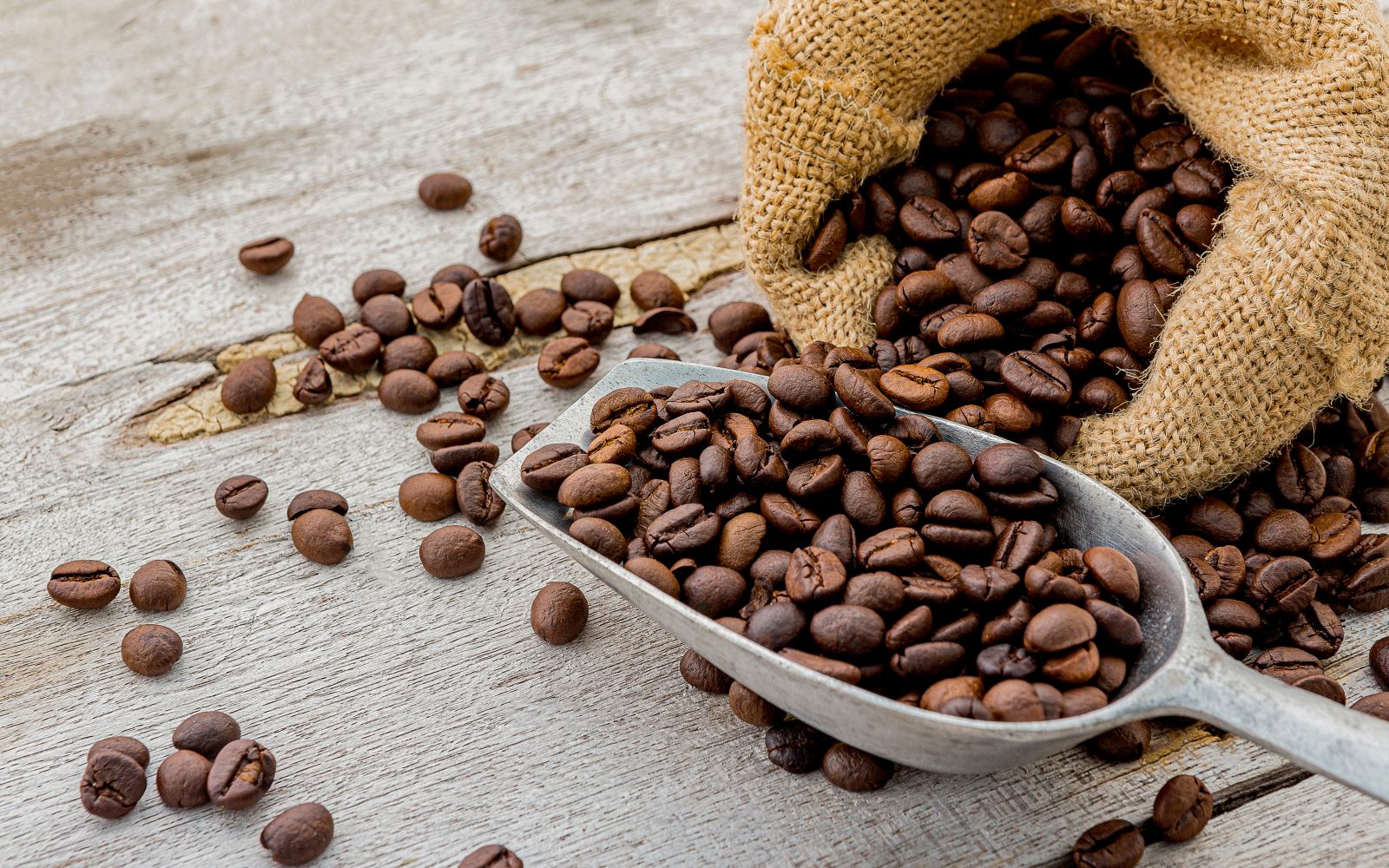Coffee Prices Surge on Brazil Weather Woes